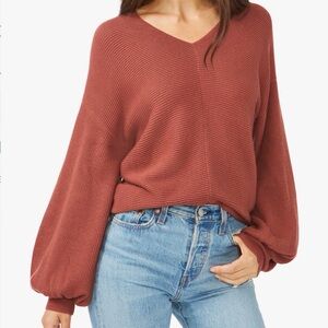 1.STATE
Ribbed Balloon Sleeve
Cotton Blend Sweater